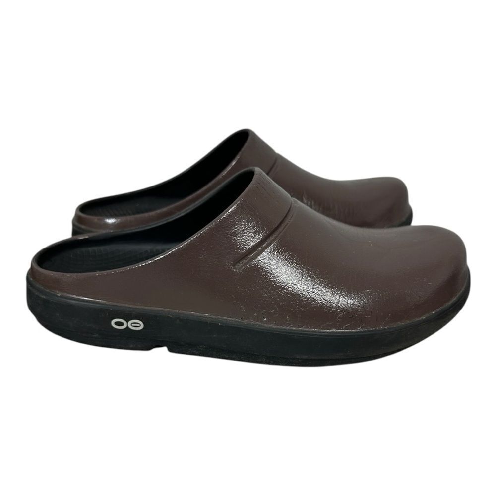 Oofos Oocloog Luxe - Mocha size M9/W11 *FLAW*